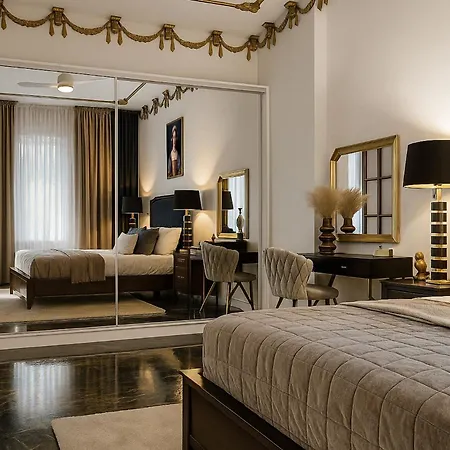Qult - Casa Morati Bucarest
