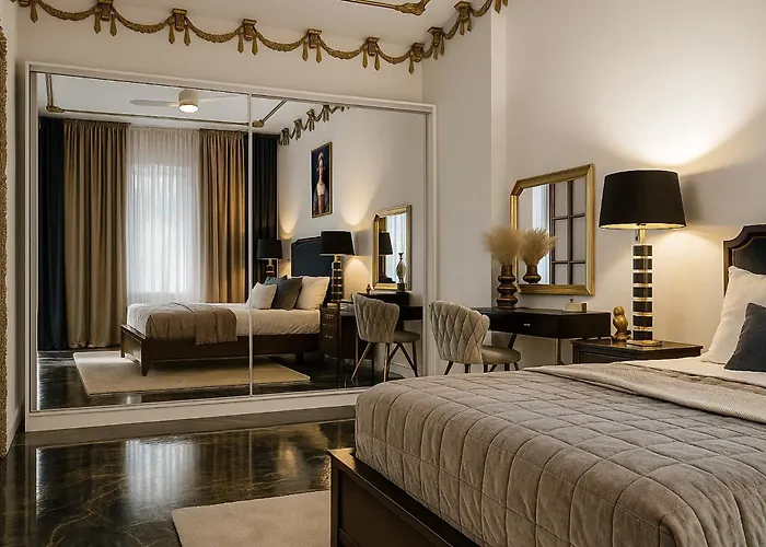 Qult - Casa Morati Bucarest
